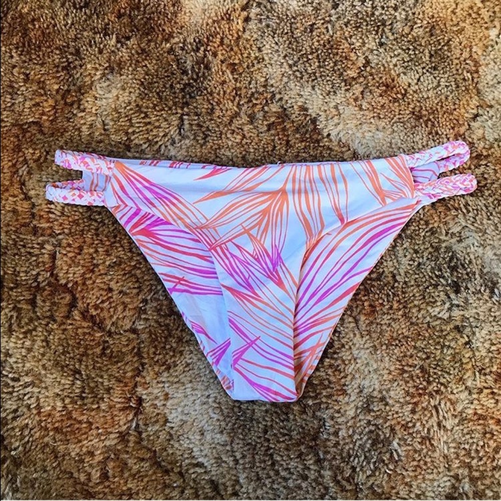 Bikini bottoms